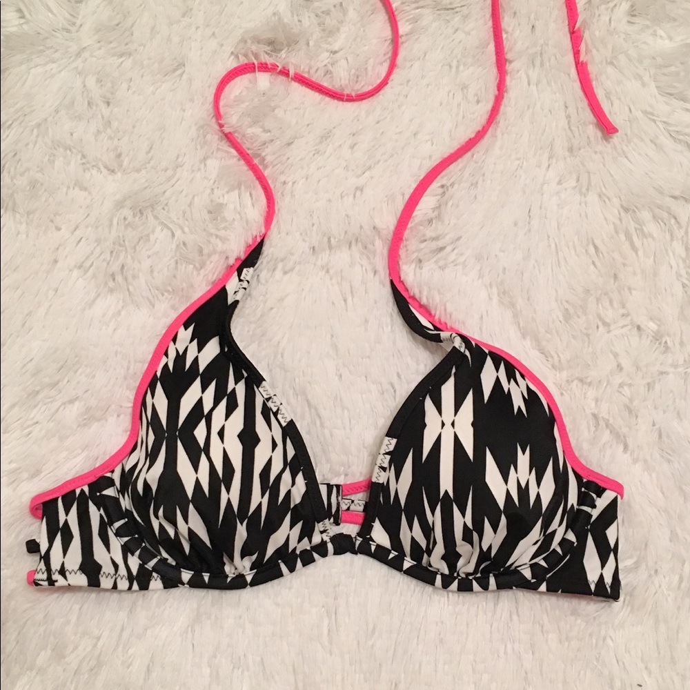 NWOT💕VS Bikin Top